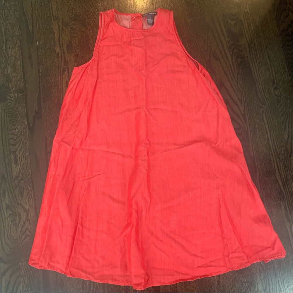 Chelsea & Theodore Size medium dress